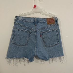 SOLD** 💜3 for $15💜 Levi’s Shorts